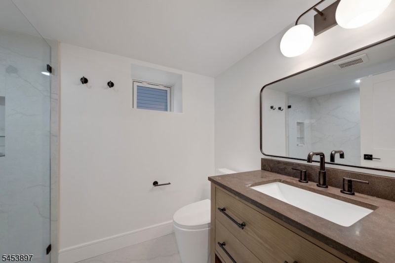 Basement full bath