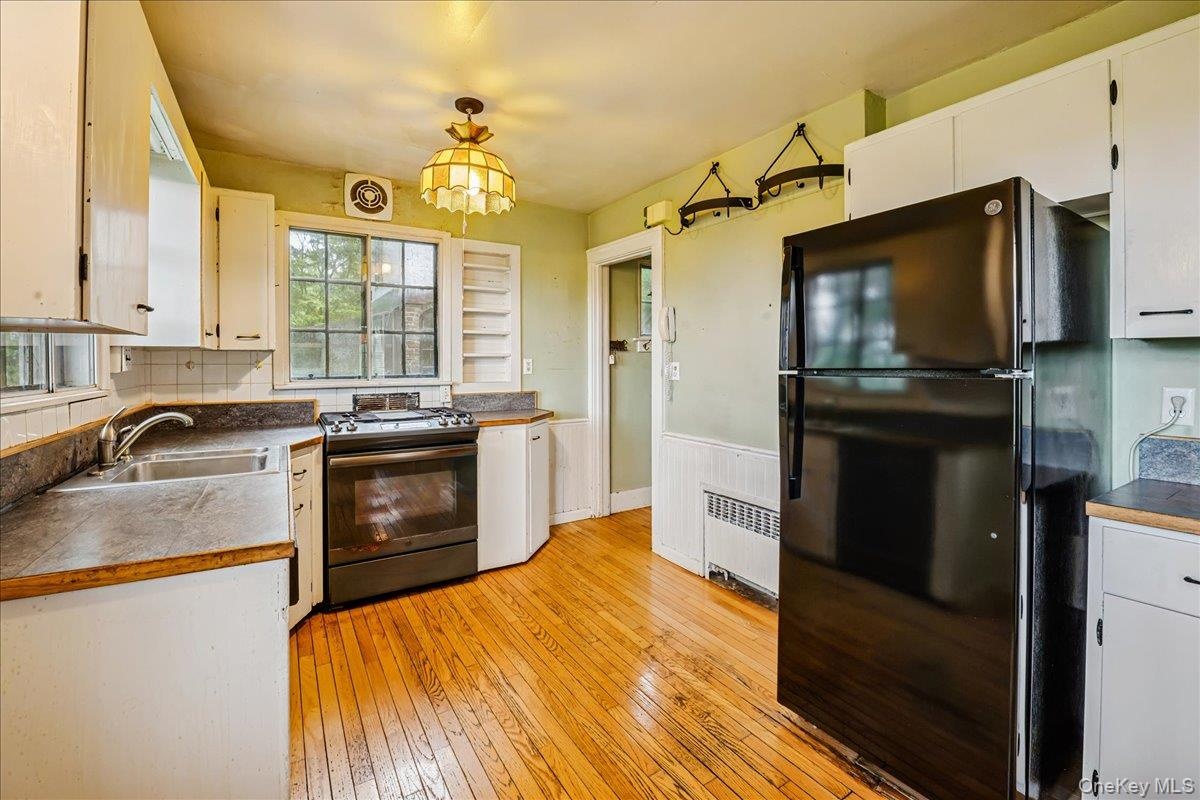 Eat in Kitchen