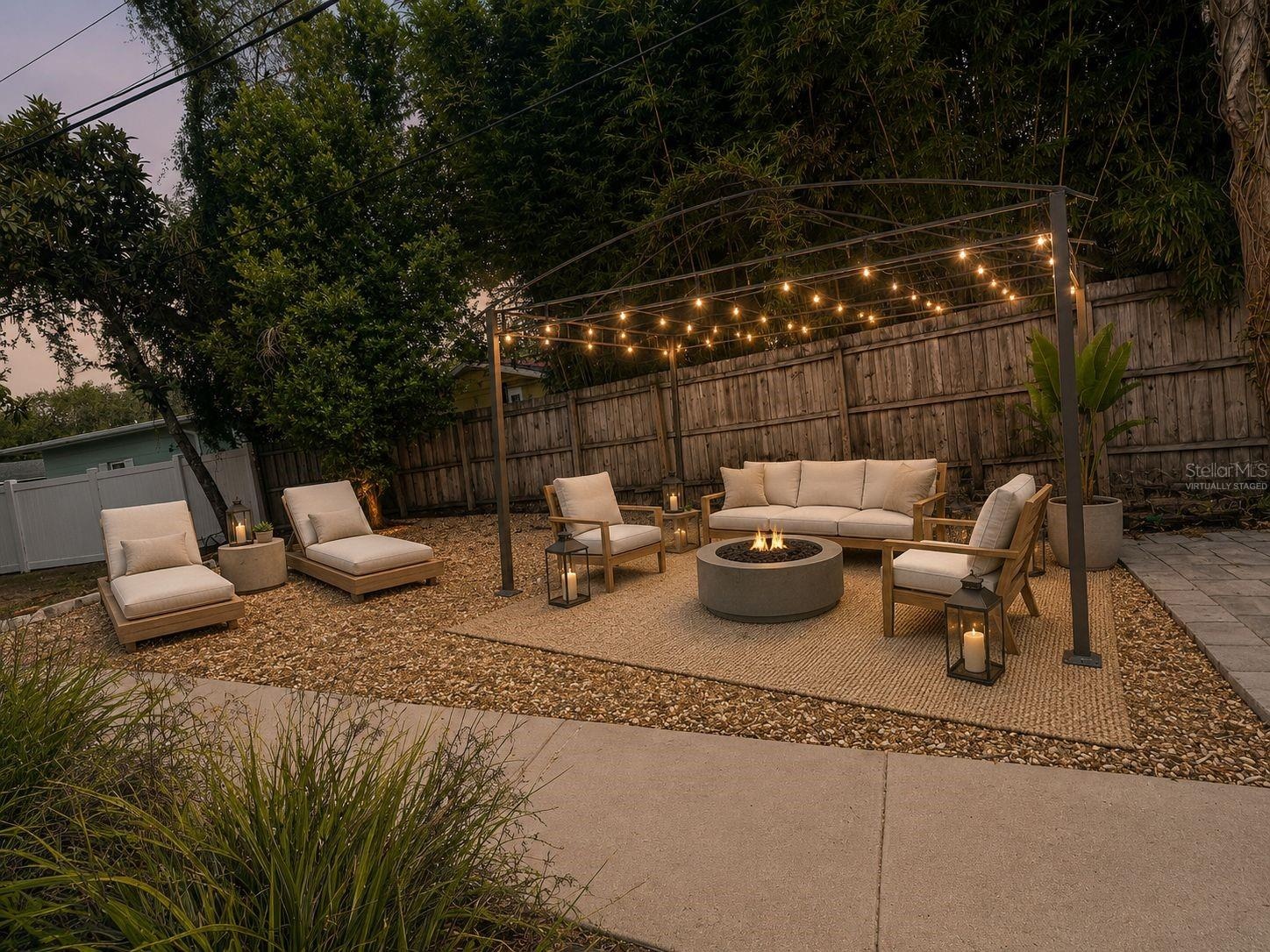 Virtually staged patio