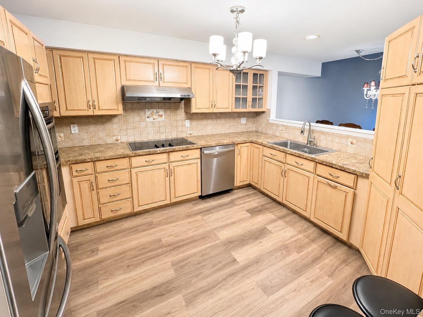 Spacious Kitchen