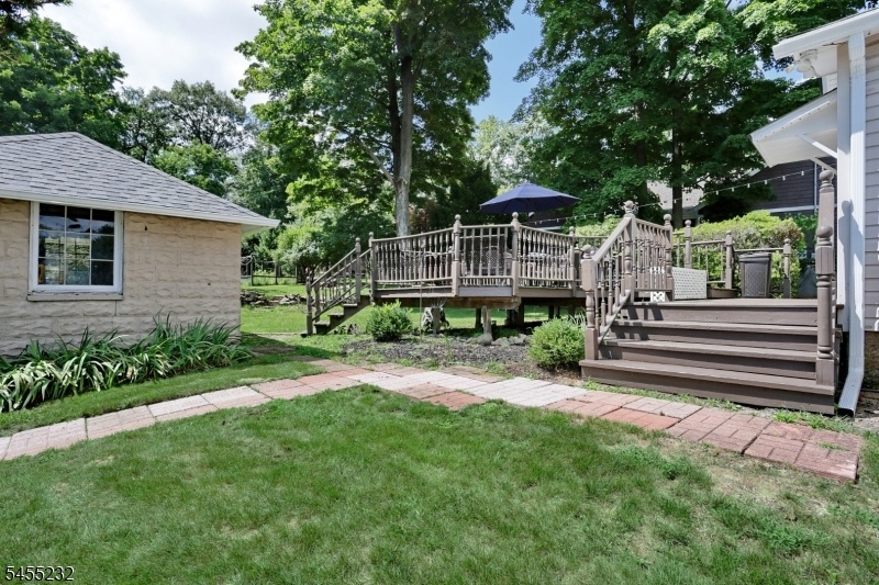 Rear Deck Steps to Backyard