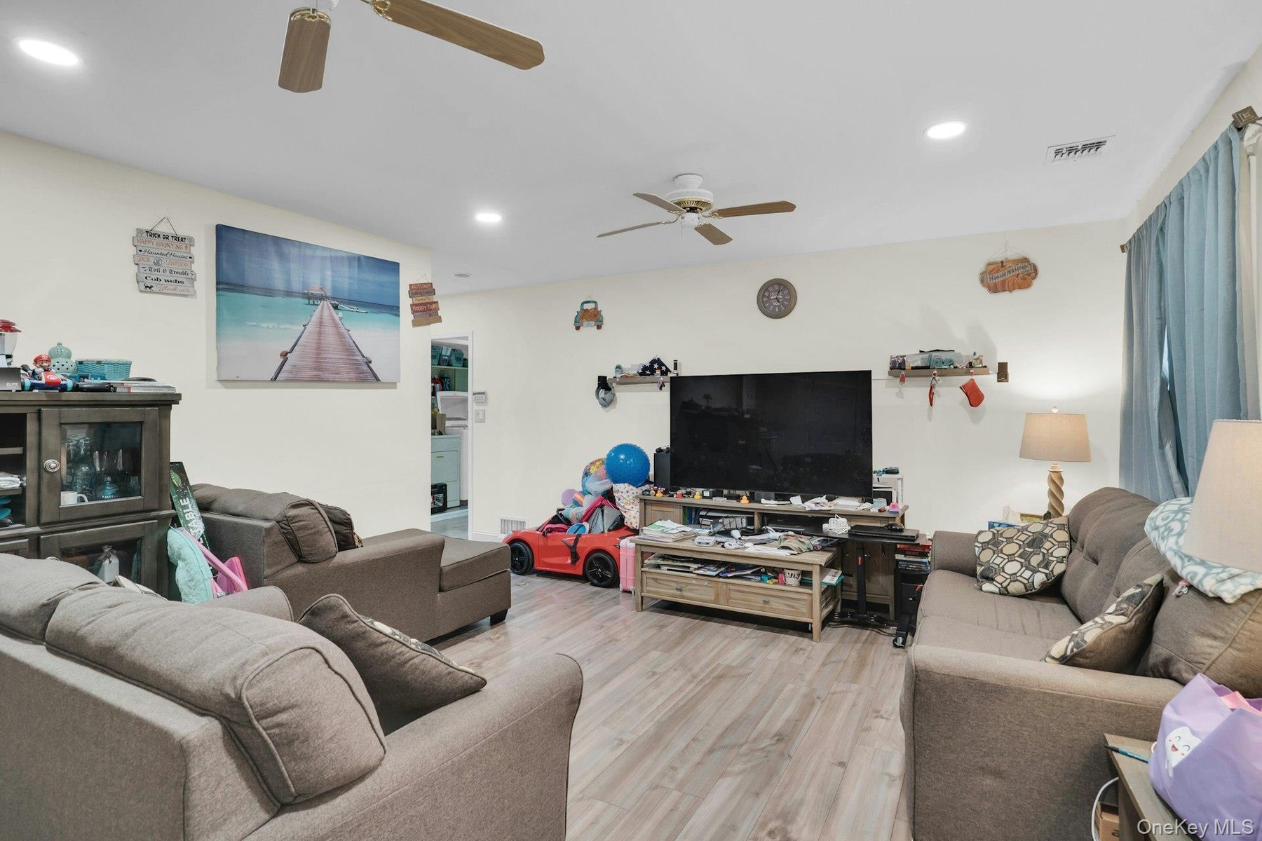 Apartment Den