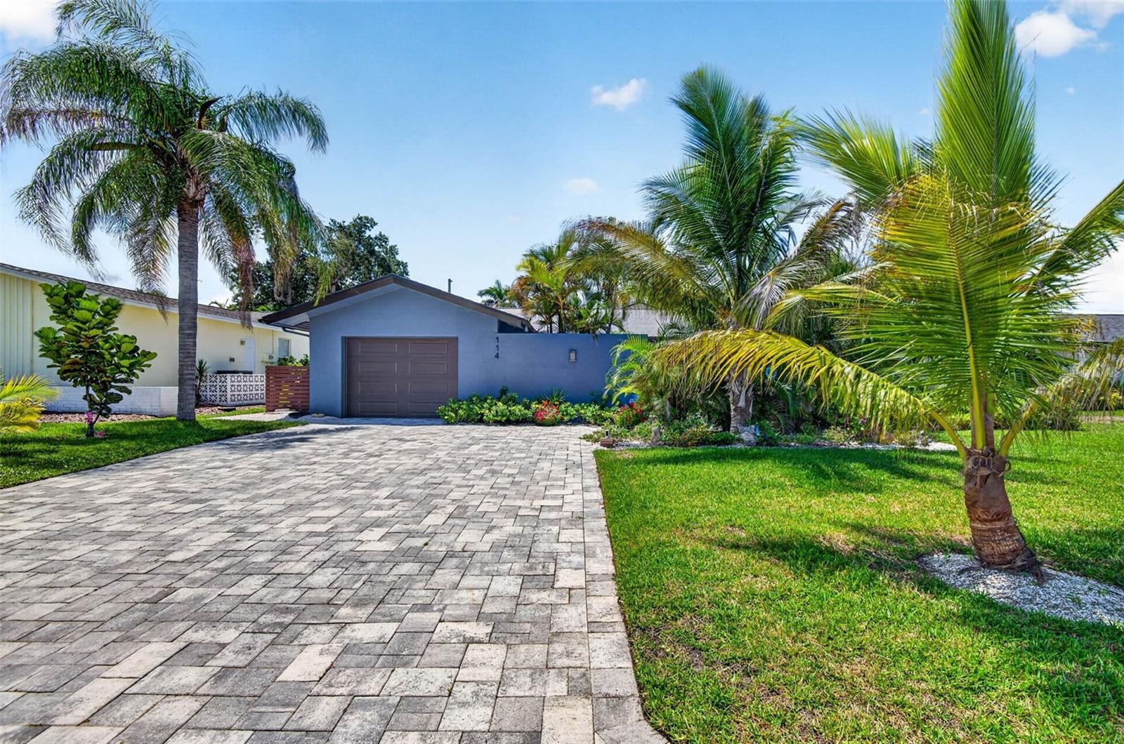 Plenty of Parking in Driveway