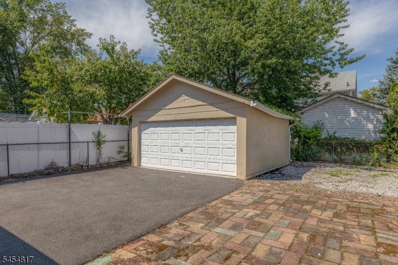2 car garage