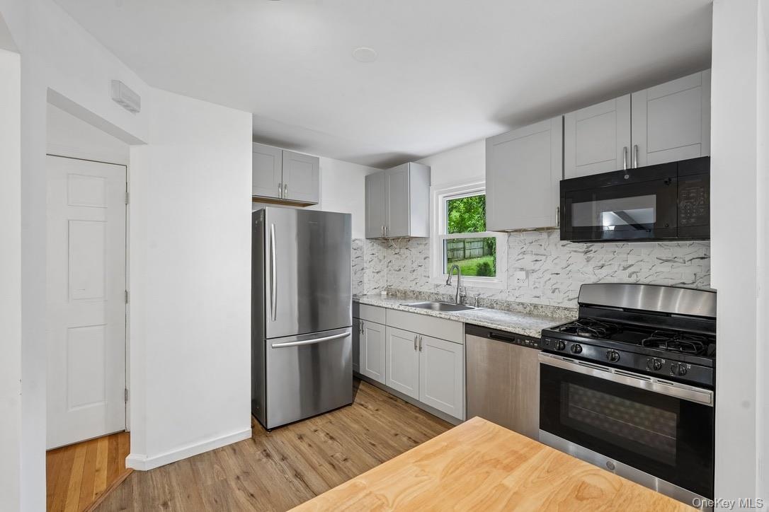 Kitchen with stainless steel appliances