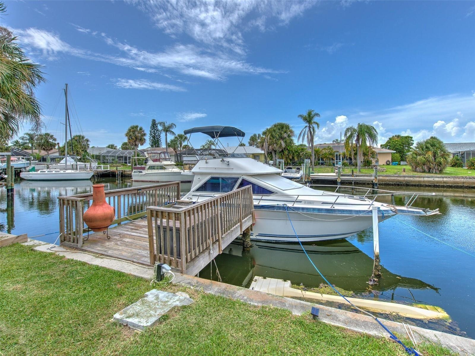 A look at previous dock prior to damage....