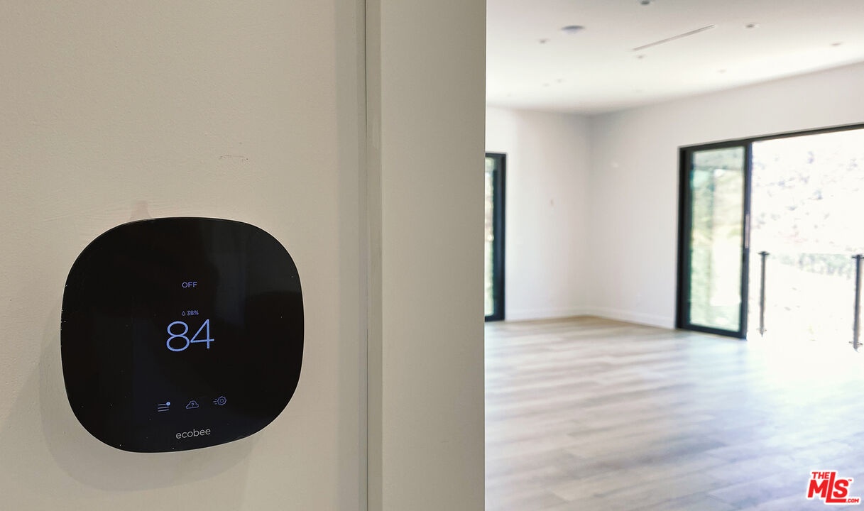 nest thermostat