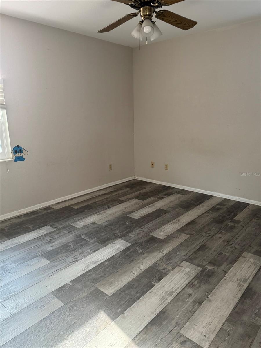 Upstairs Bedroom 1