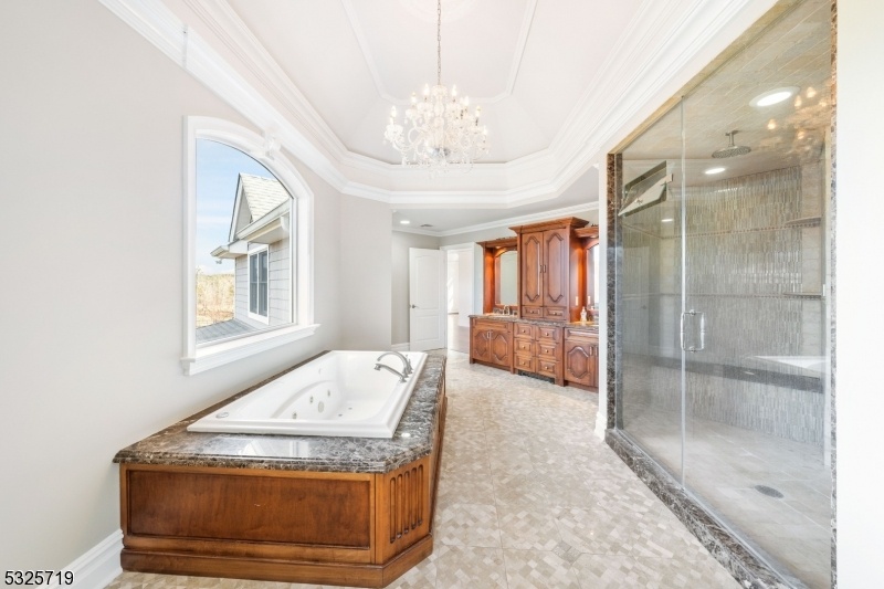 Modern Bathrooom!