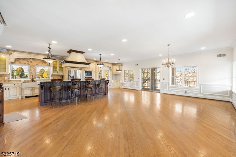 Huge Open Floor Plan!