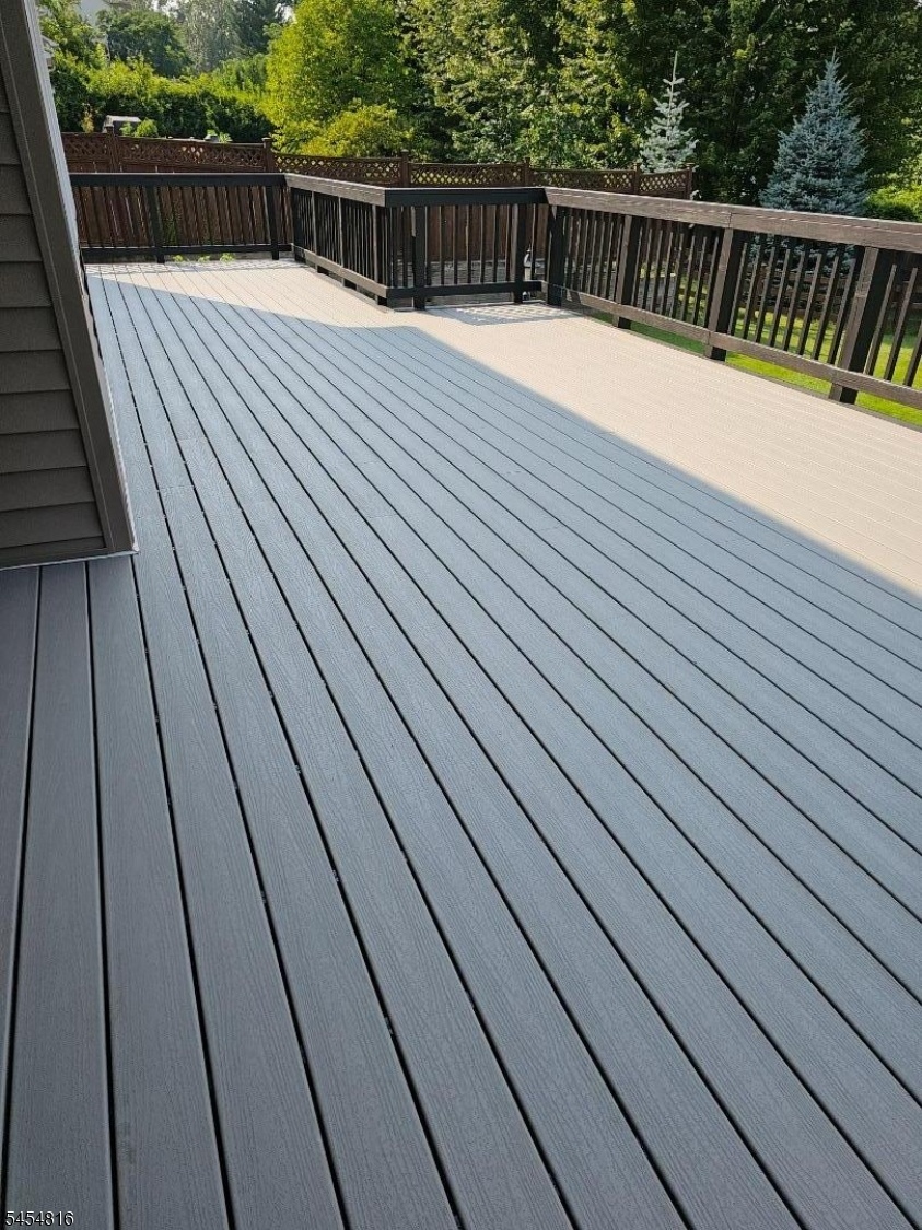 Rear Deck