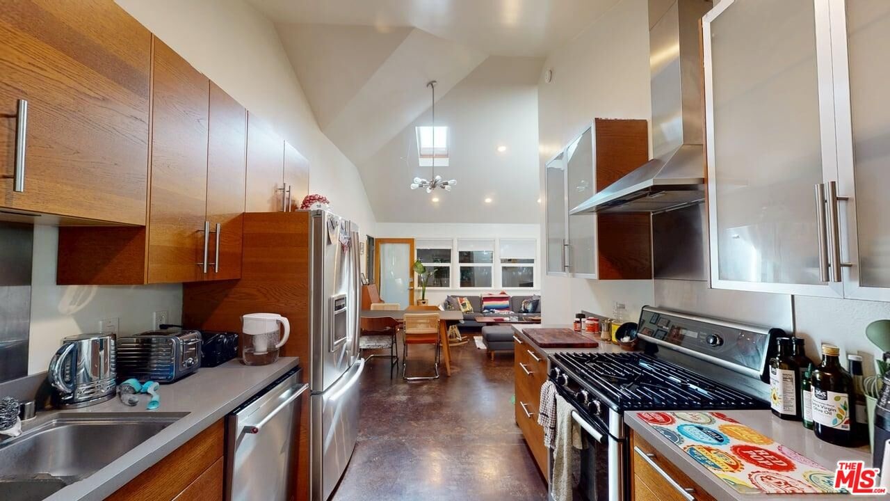 320 Grand Kitchen 1.2