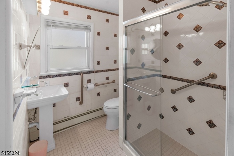FULL BATH