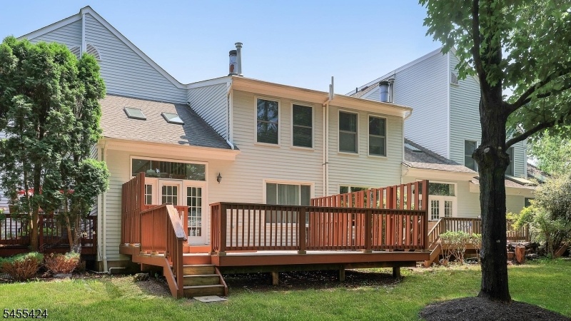 Oversized Deck