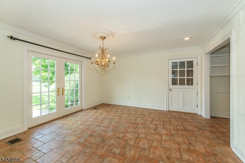 Breakfast Room