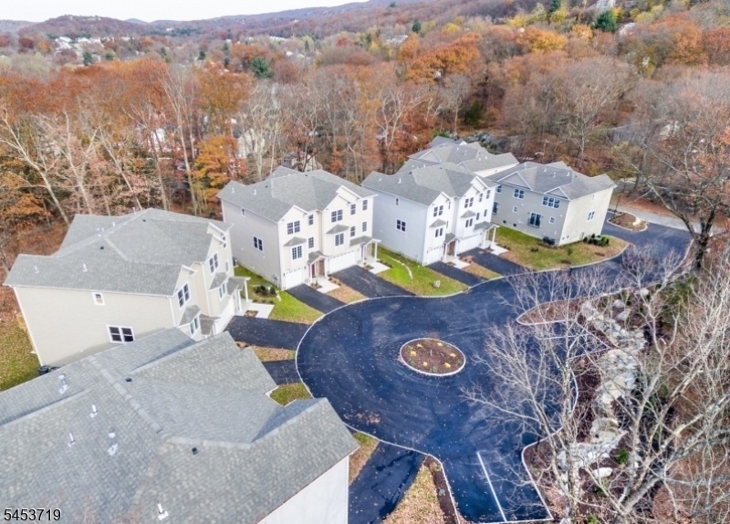 Forest Hills Townhomes