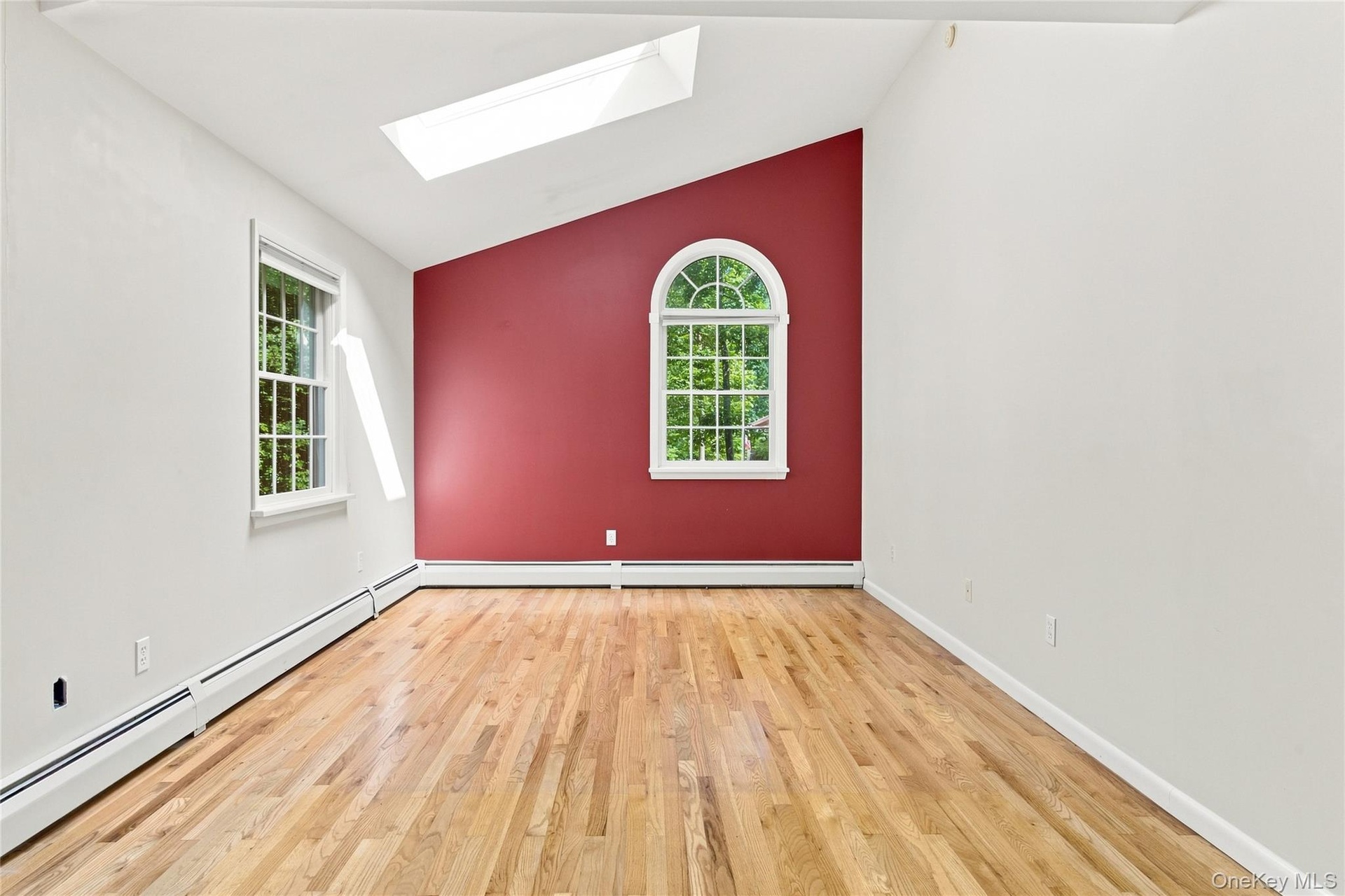 Large Bedroom #2