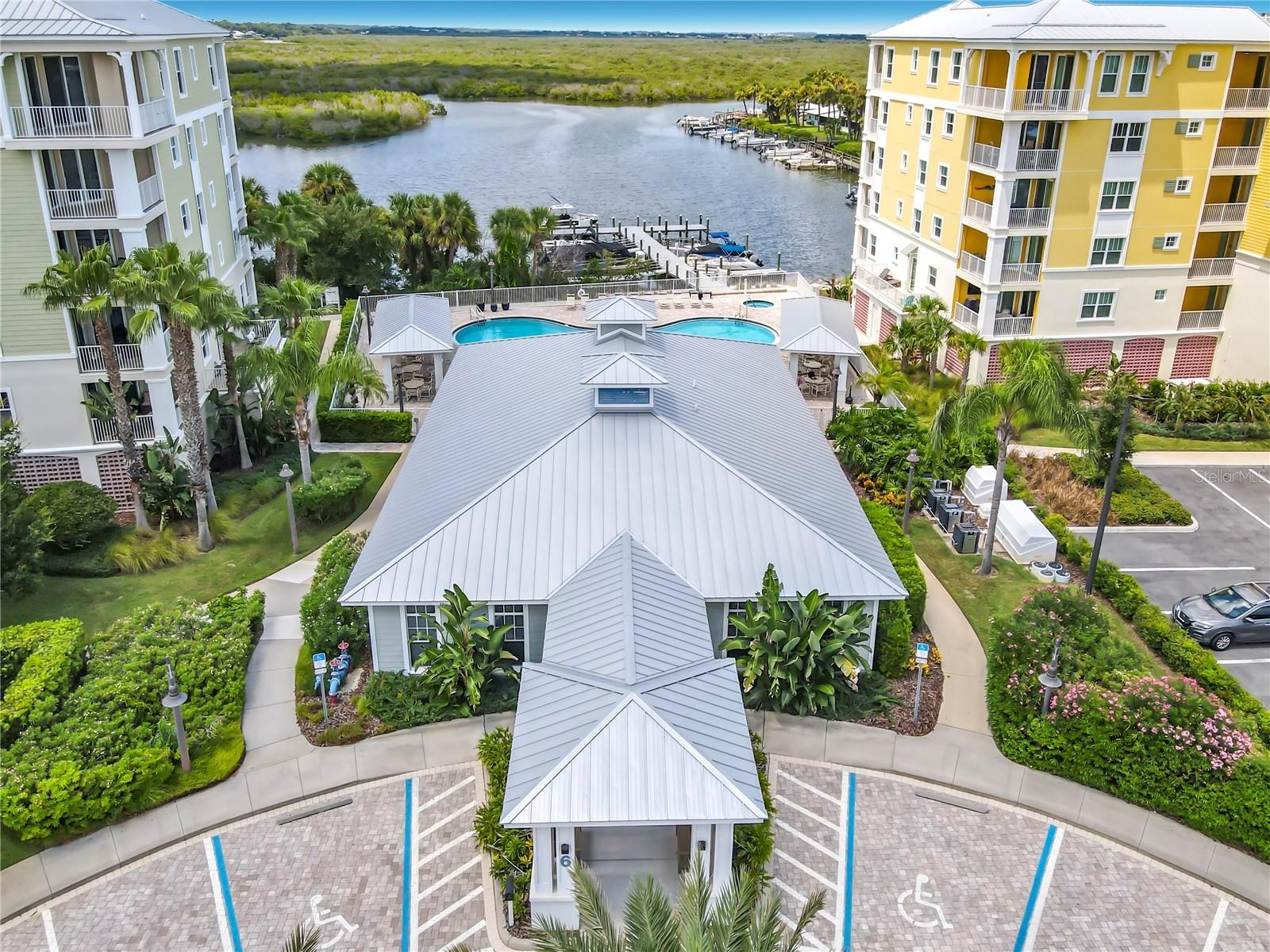 Community Pool/Clubhouse