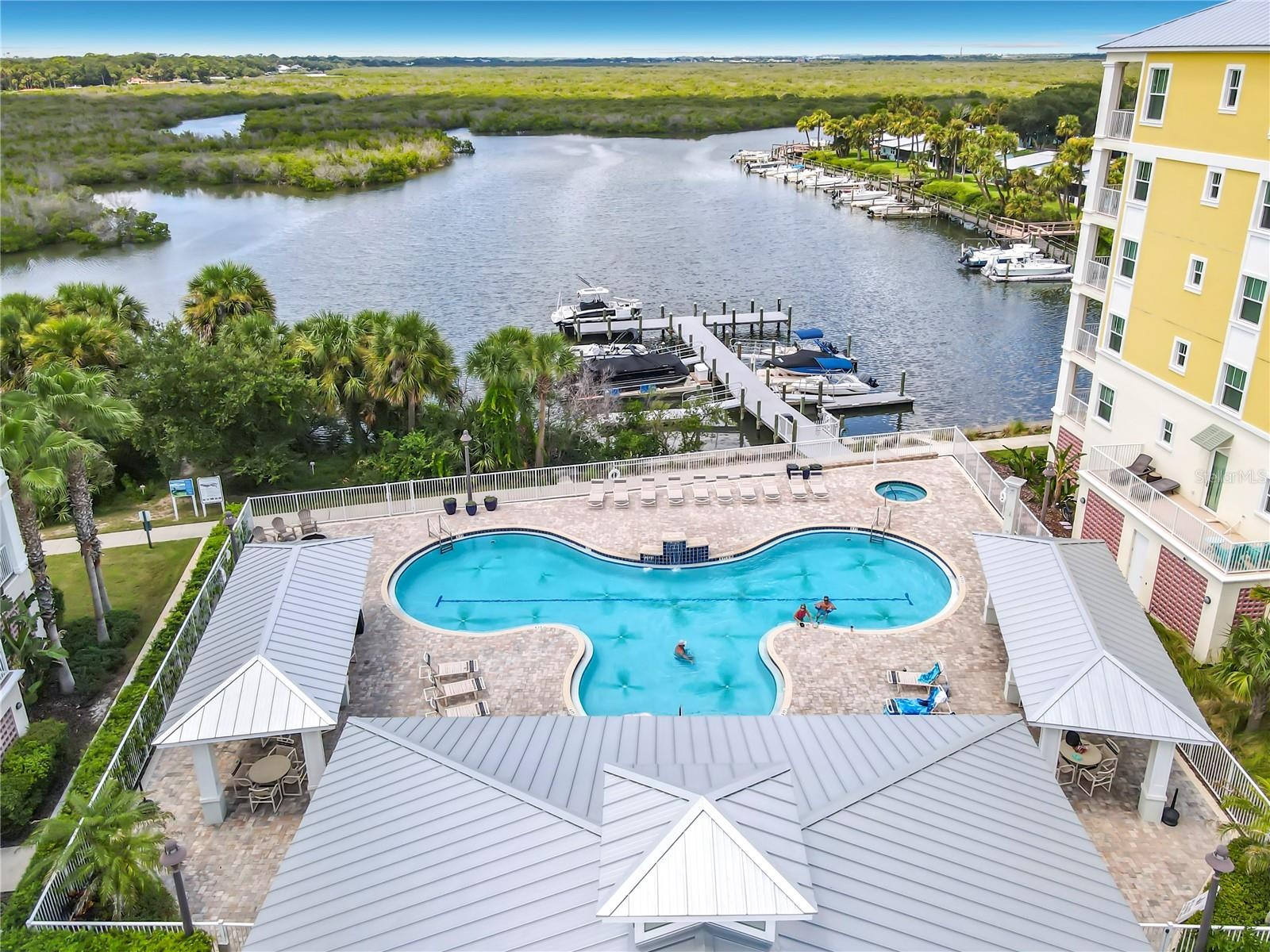 Community Pool/Clubhouse