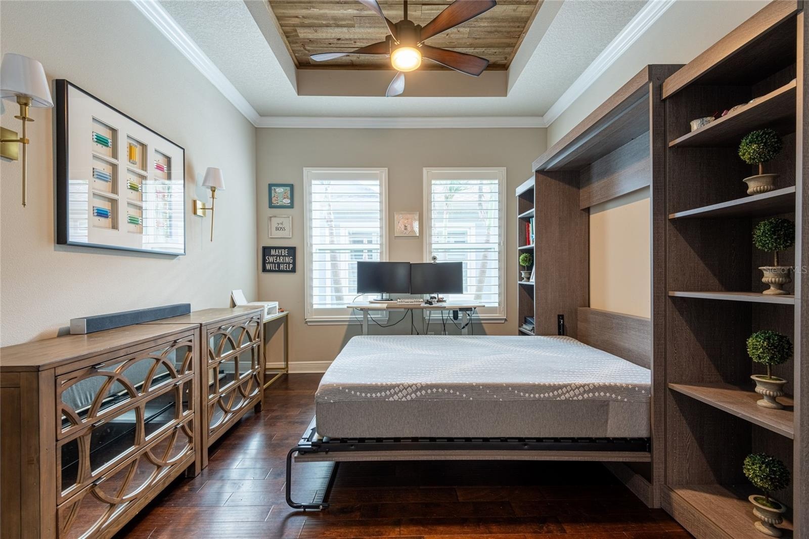 Murphy bed perfect for guests and family!