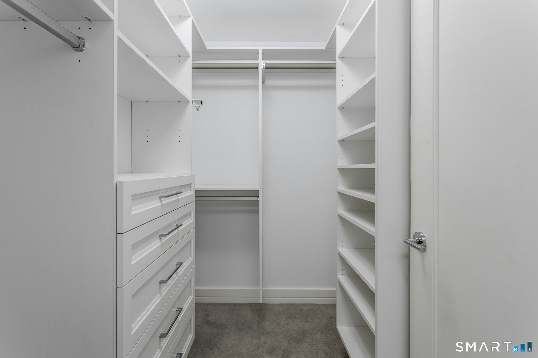 Walk In Closet
