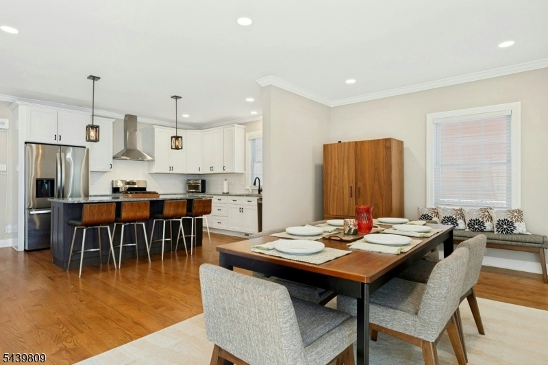 Dining Room & Kitchen