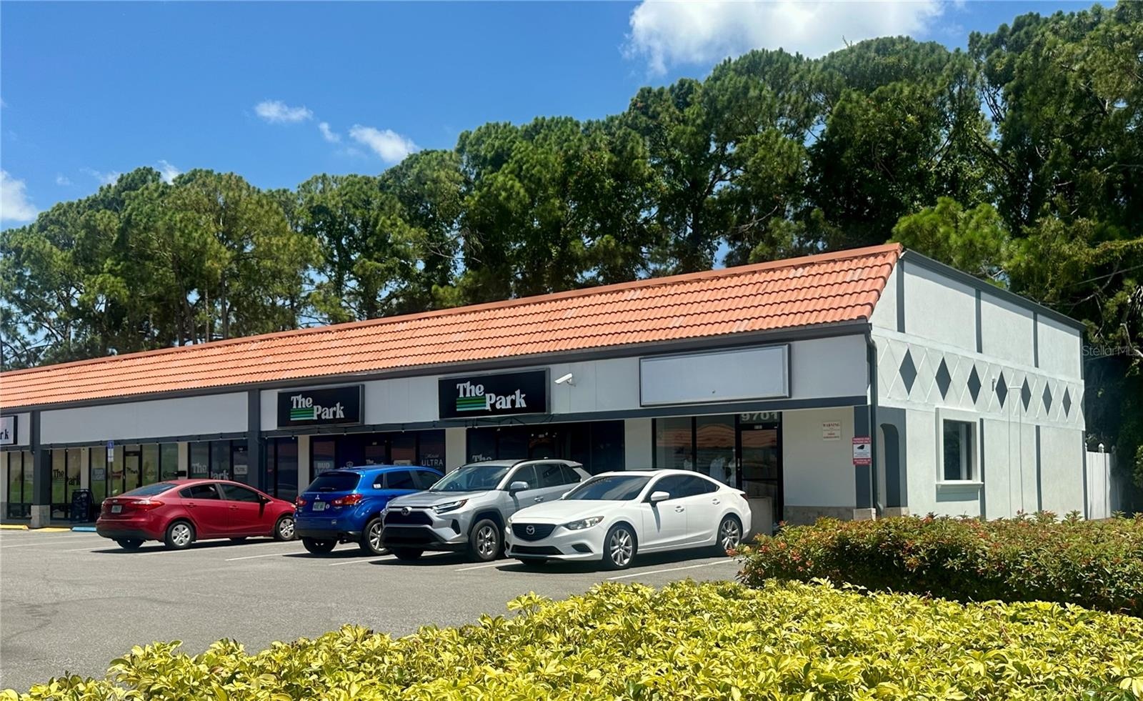 Southland Plaza