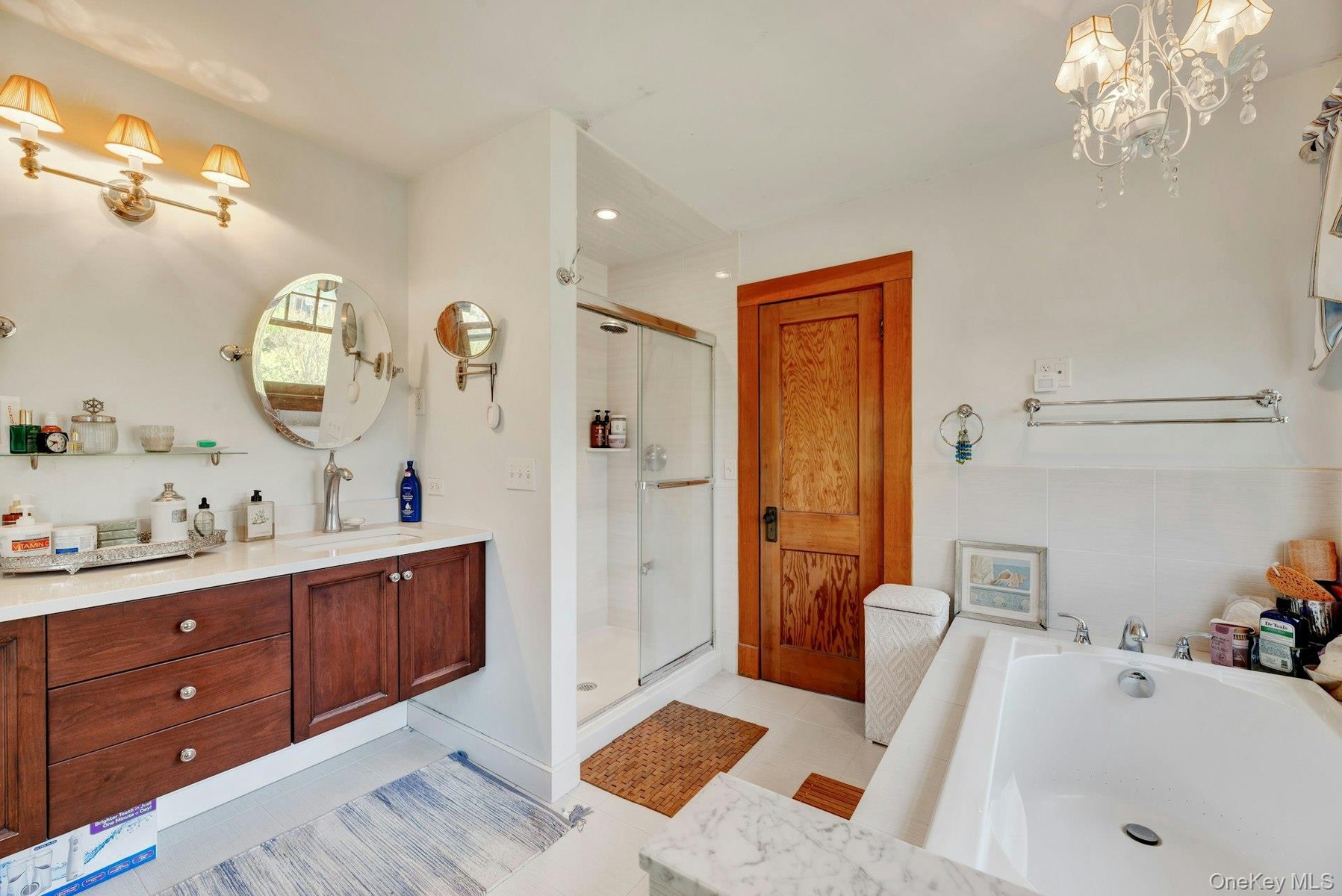 Primary Bath - Photo 2