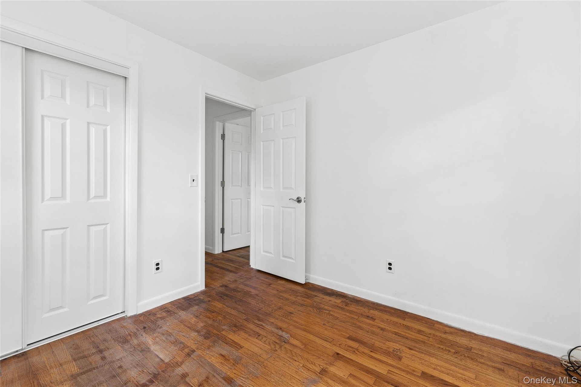 downstairs bedroom 2