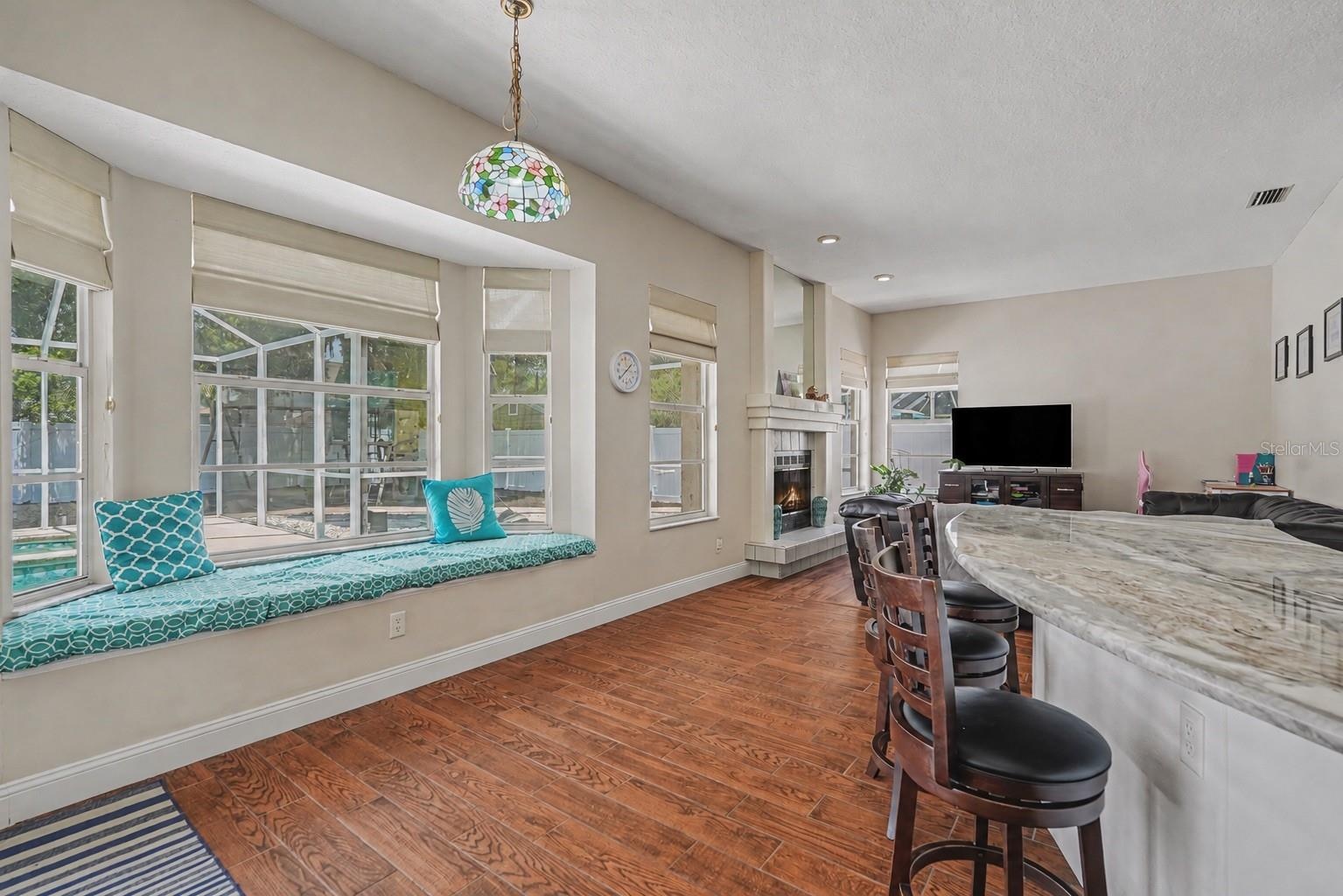Breakfast nook