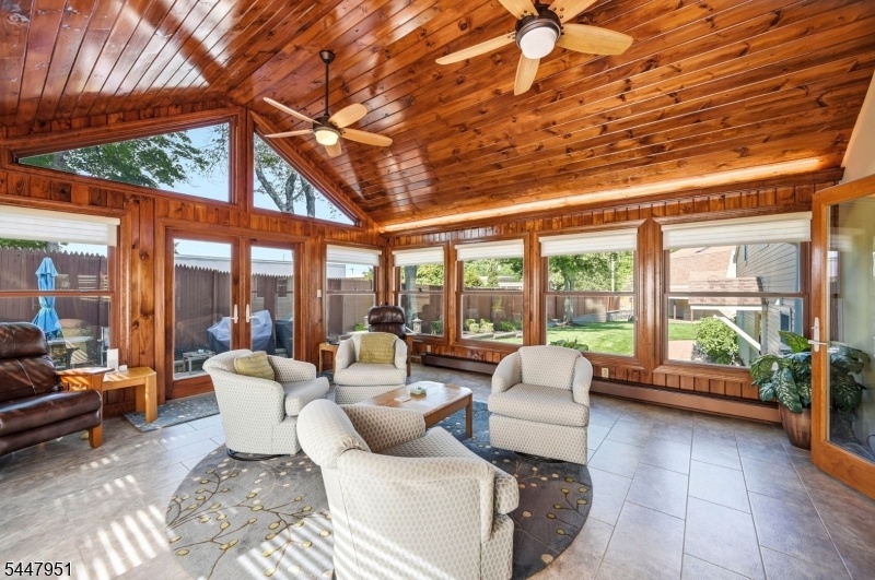 Four Seasons Room