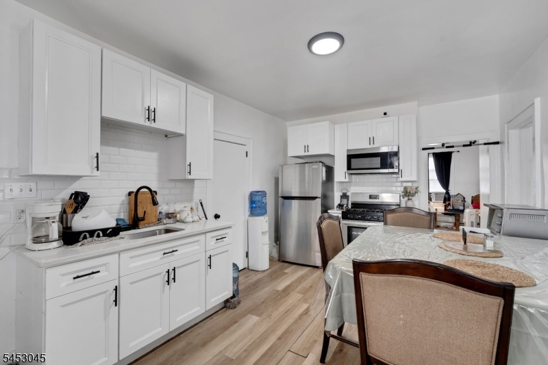 Kitchen 1L