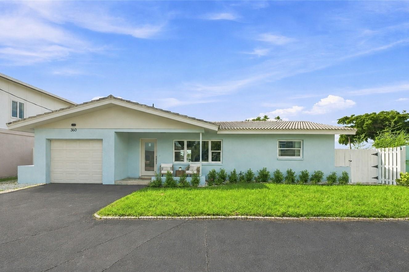 Cute waterfront home in Madeira Beach.