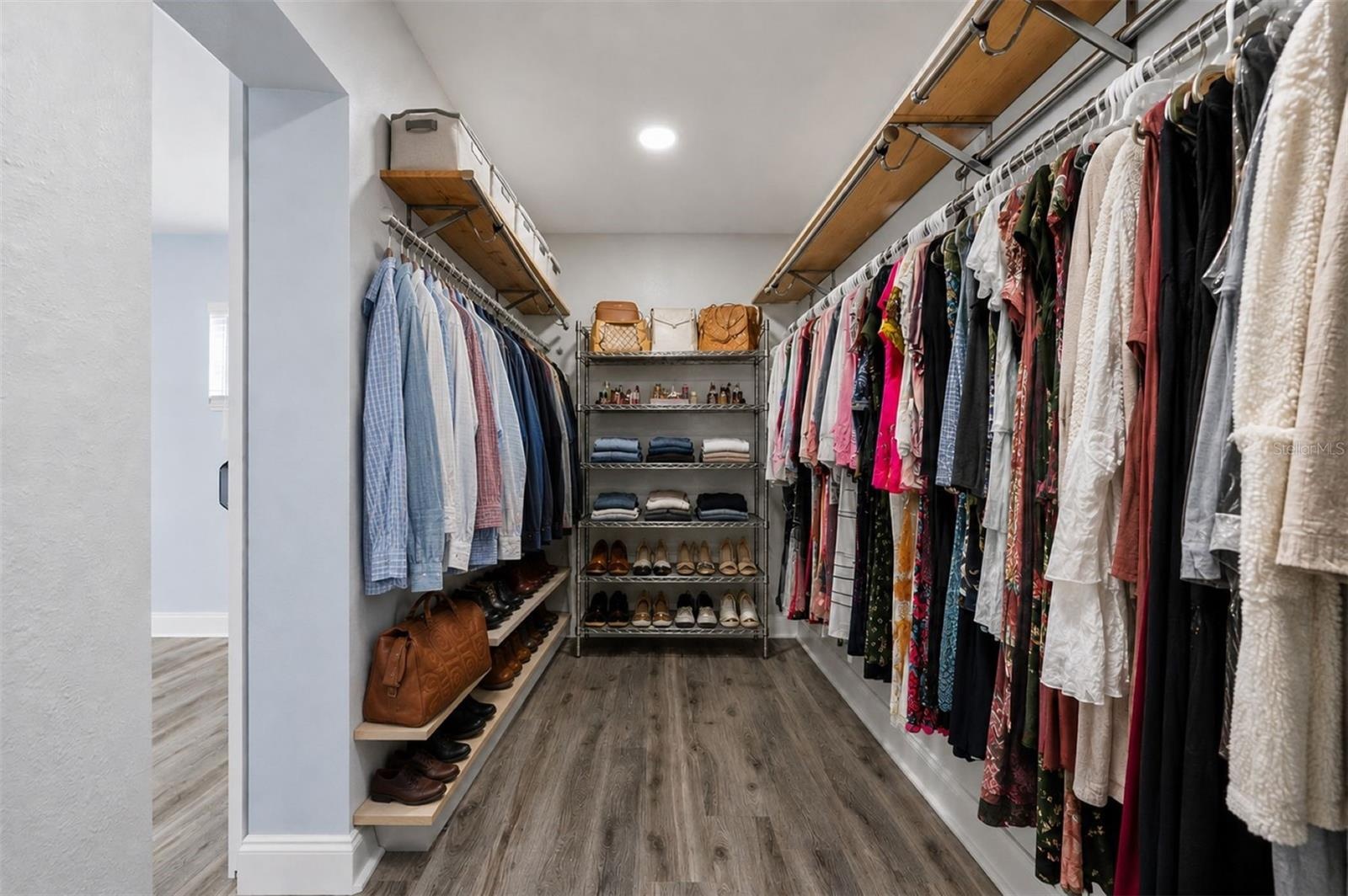 Walk-in closet