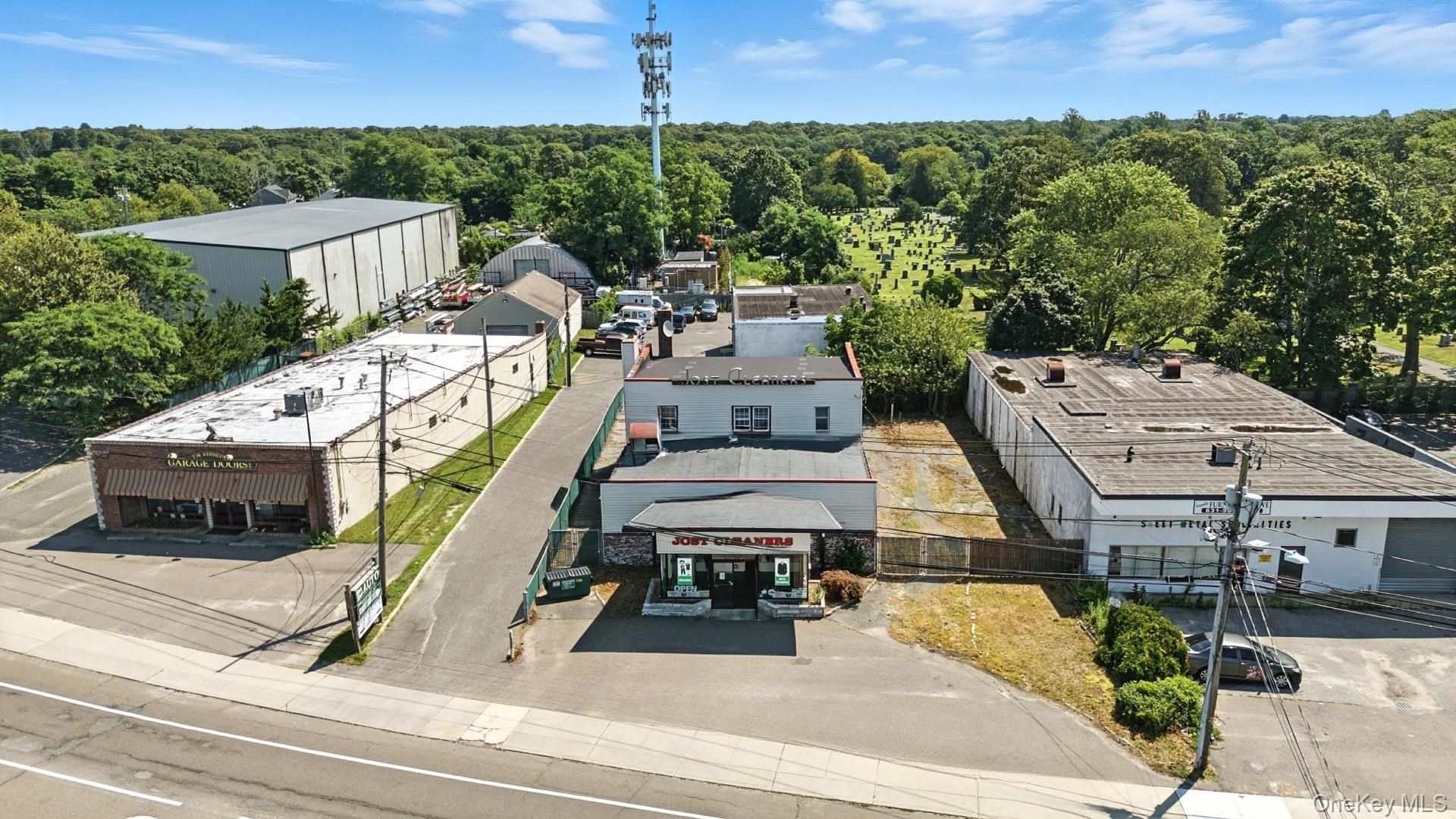 Bird's eye view of a heavily wooded area