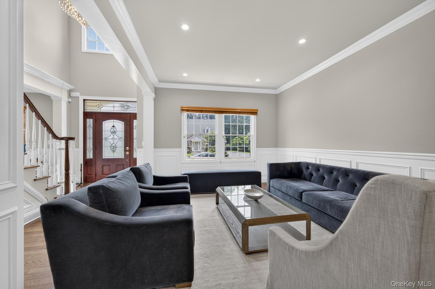 Bright Open Floor Plan at Entrance