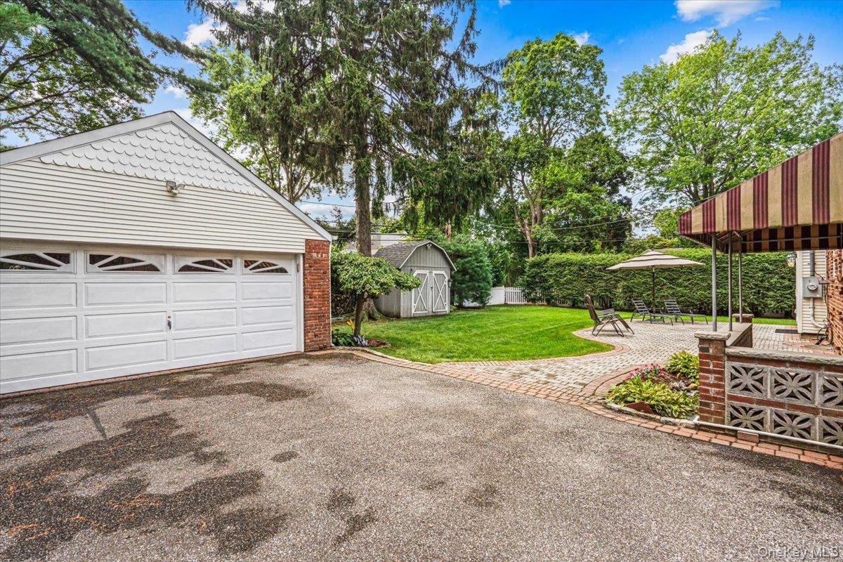 2 Car Garage
