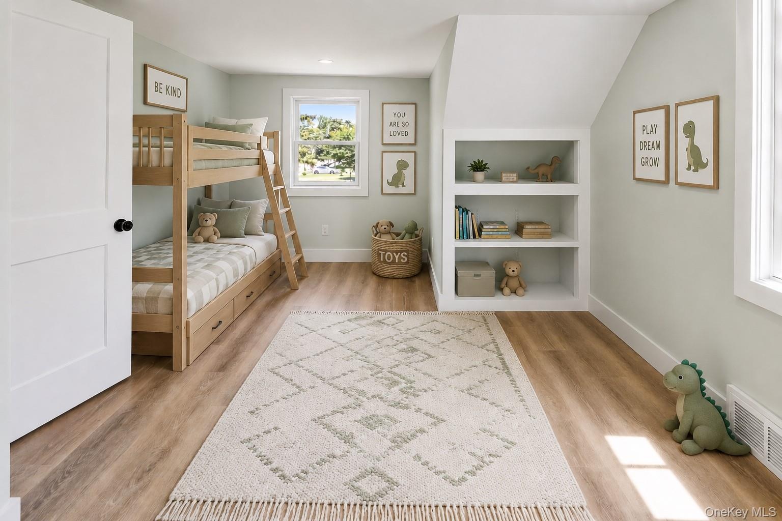 VIRTUAL STAGING: This image has been virtually staged for illustrative purposes only.