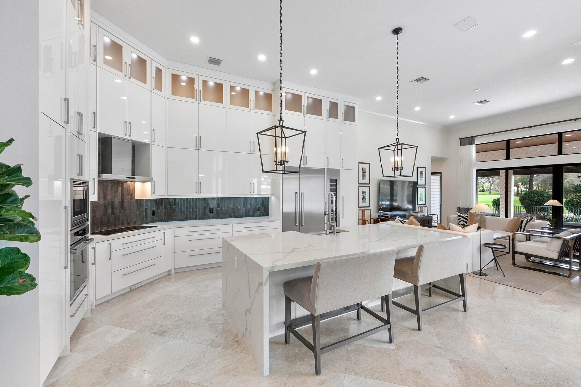 Kitchen with Quartz Waterfall