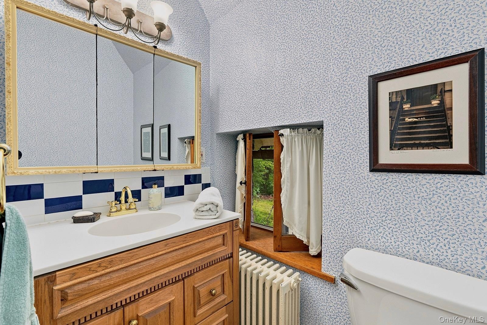 Full bathroom on second floor