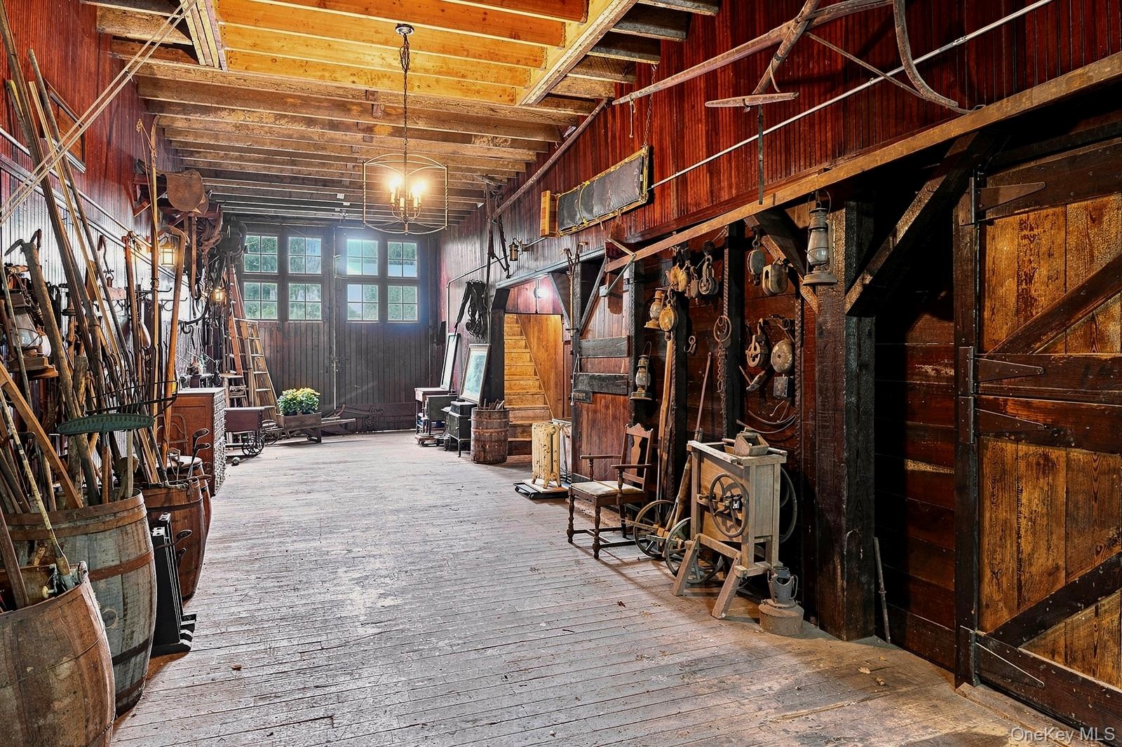 Second floor of the barn with access to driveway