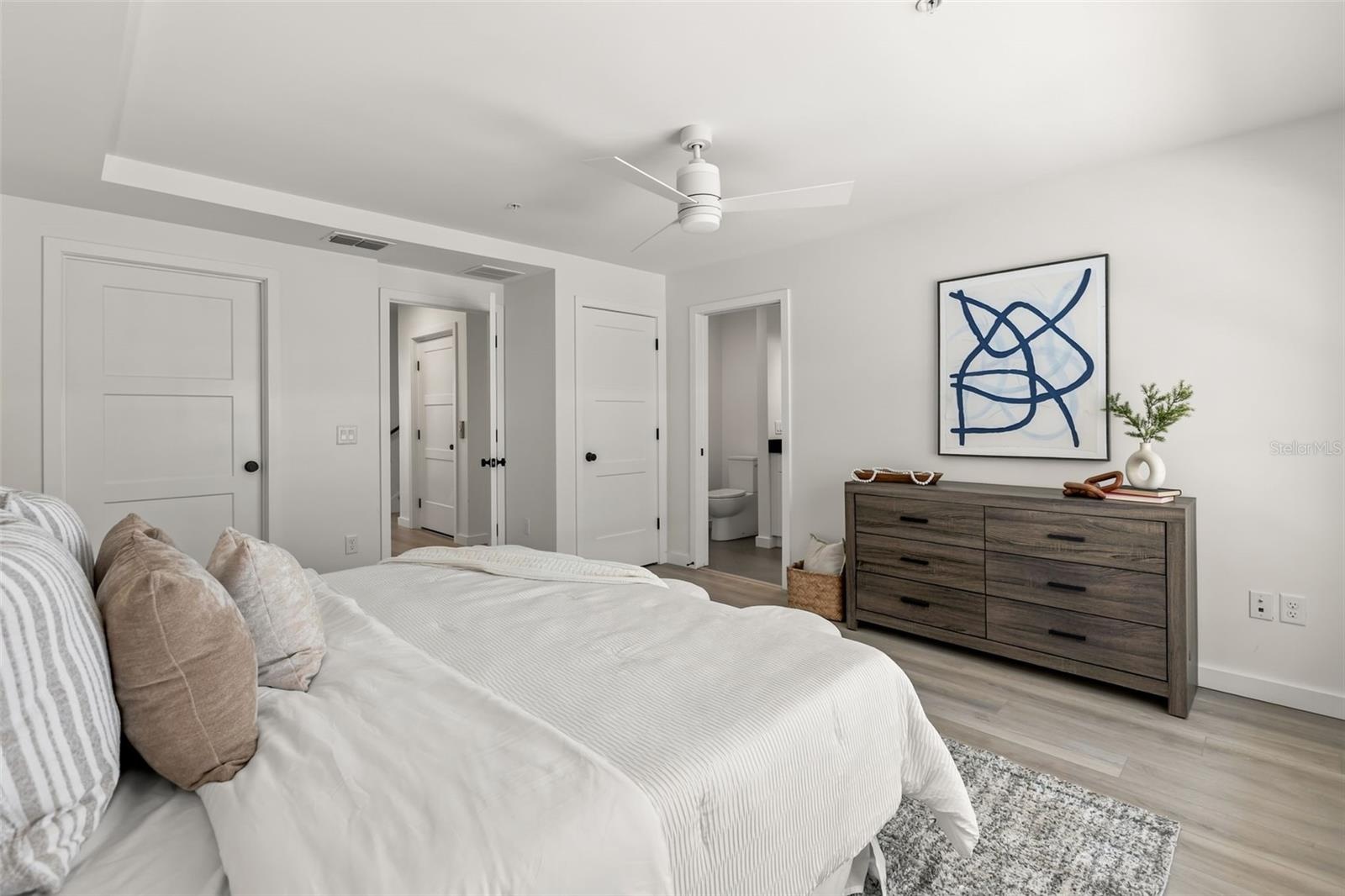 Level Two: Primary Suite