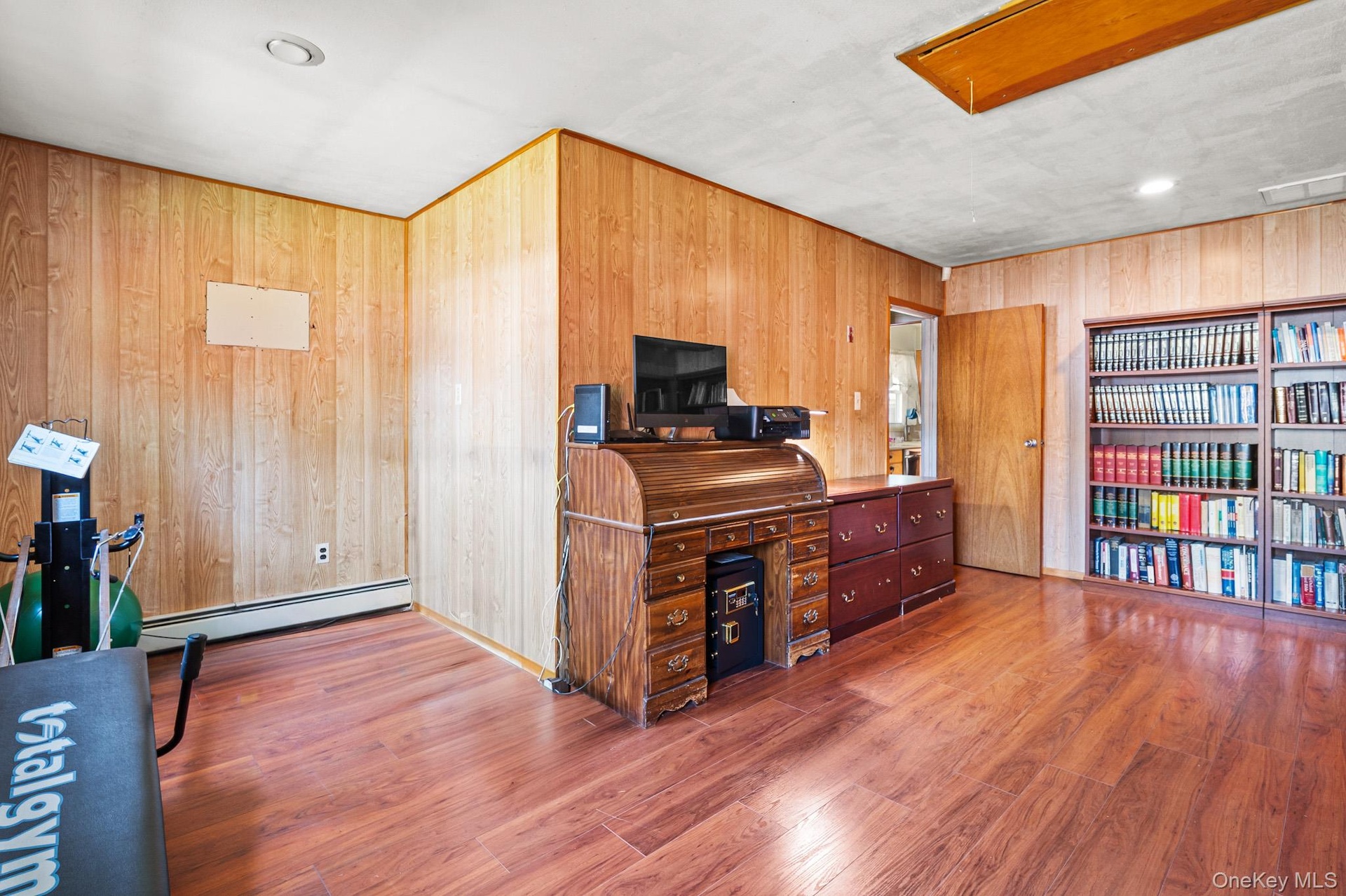 Library Room/Flex Space/Office