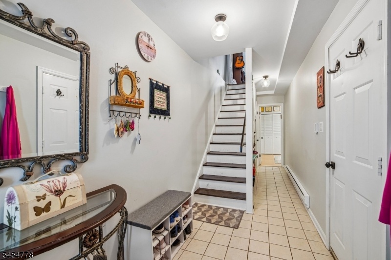 Large Entry Hall