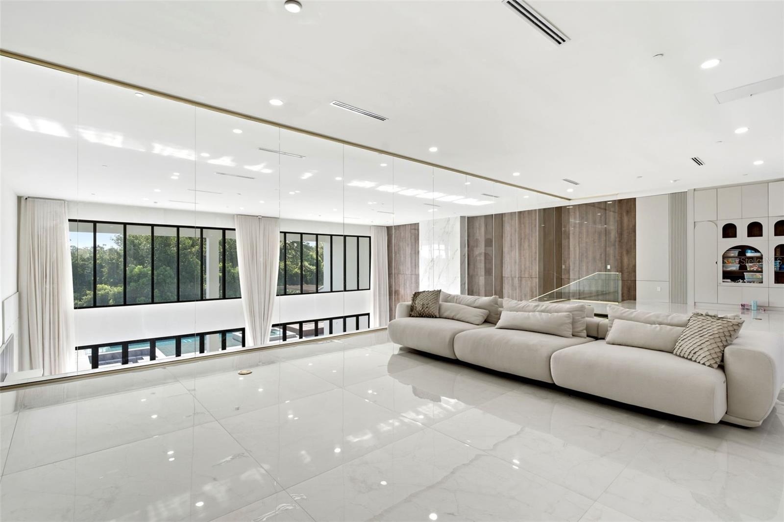 Flex Bonus Room Second Floor