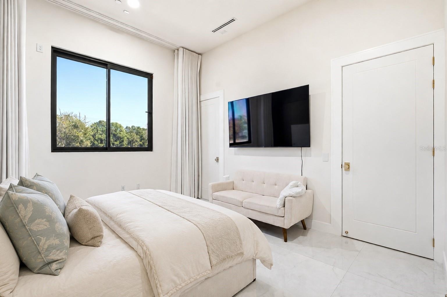 Guest House
