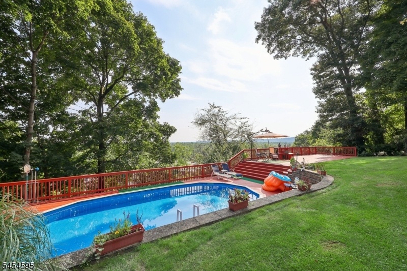 In Ground Pool and Deck