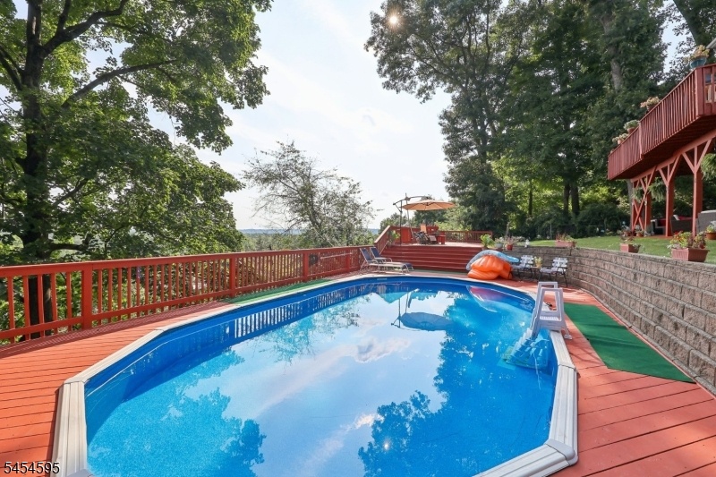 In Ground Pool