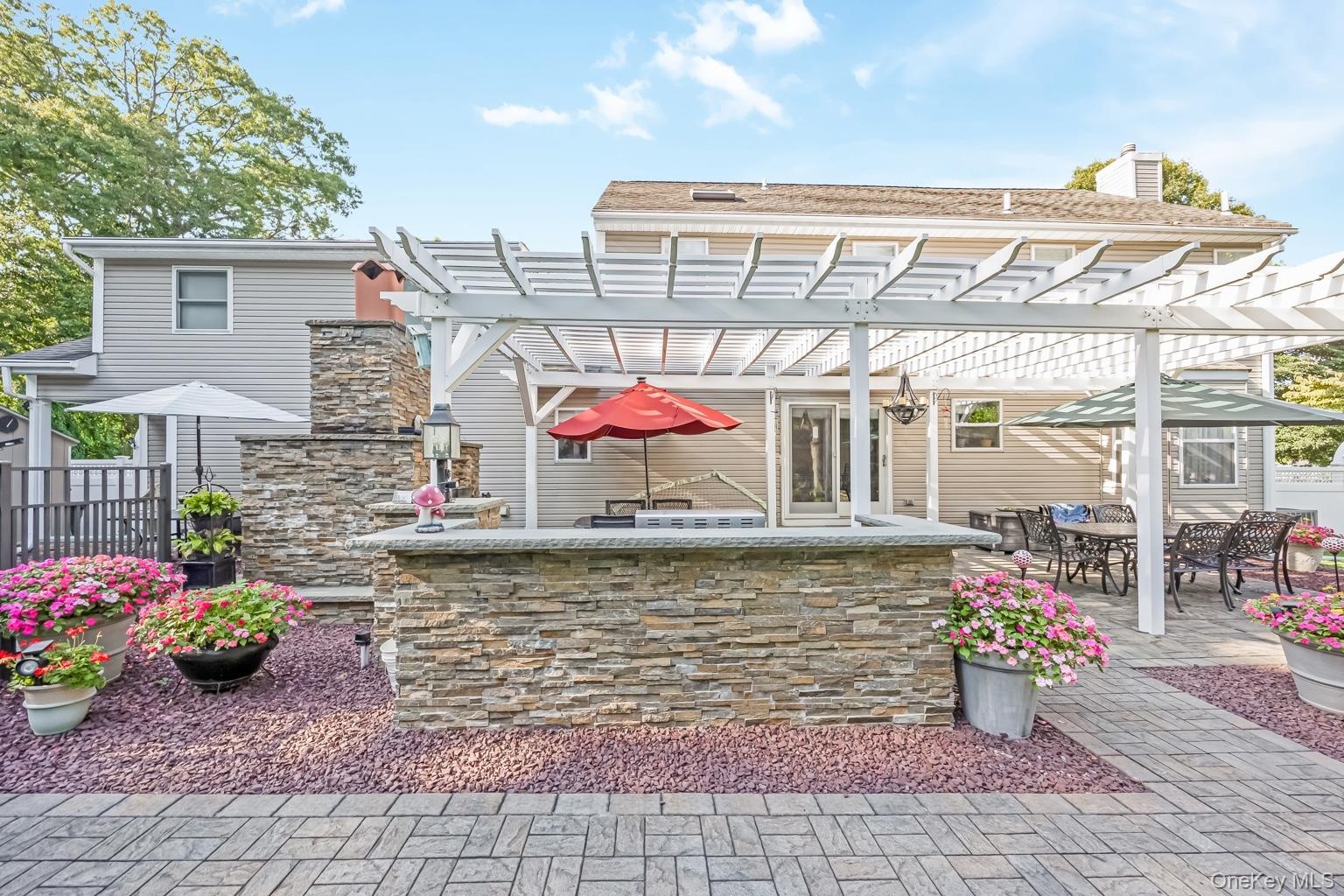 Outdoor island and pergola
