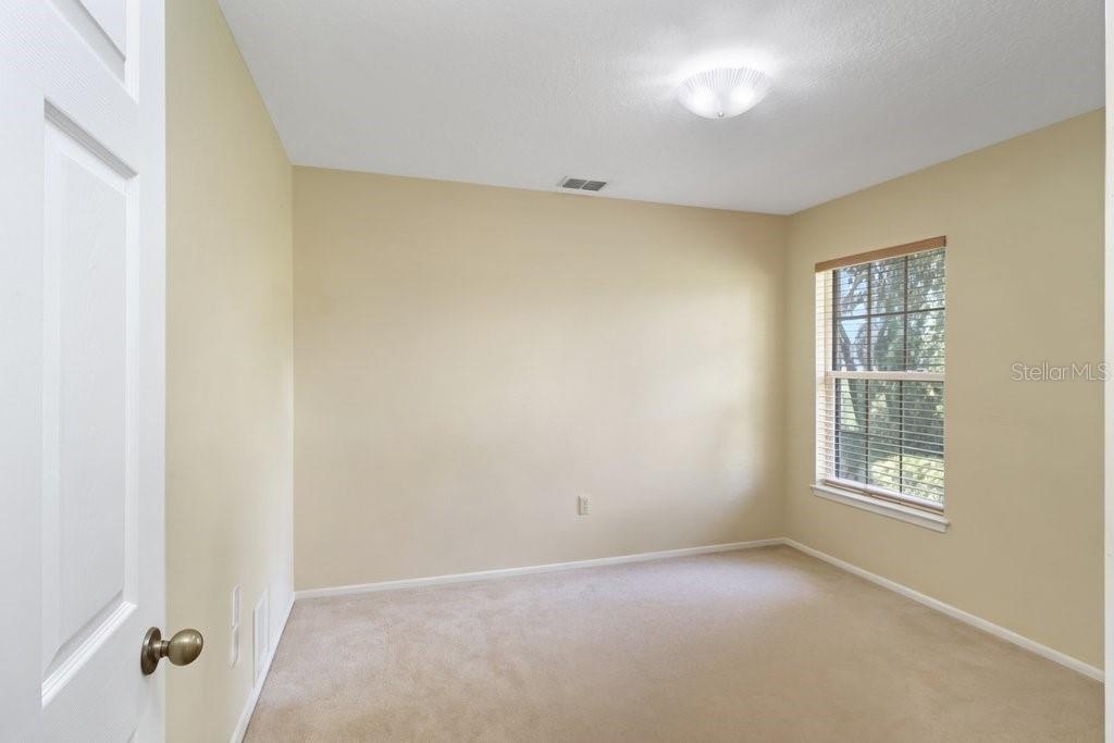 Bedroom 4 (office)